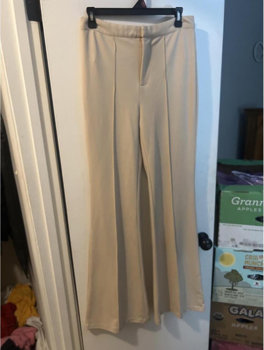 Jealous Tomato relax fit cream wide leg pants in size M